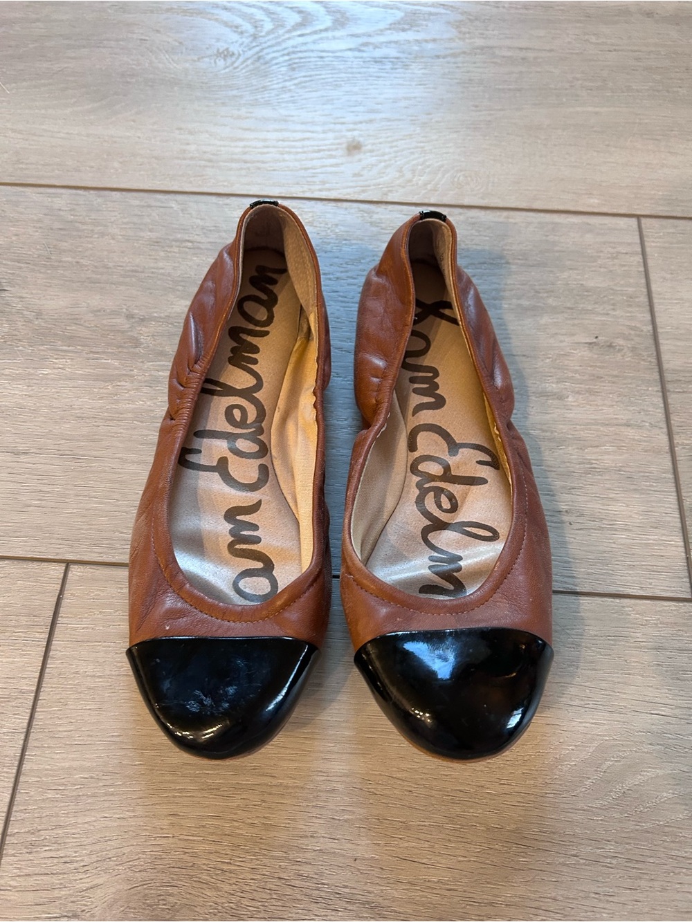 Sam Edelman Tan Brown Leather Ballet Flats Black Patent Cap Toe Slip-On Everyday